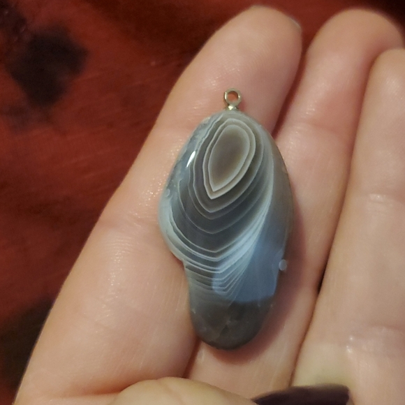New Natural Botswana Agate Freeform Pendant. - Picture 7 of 7